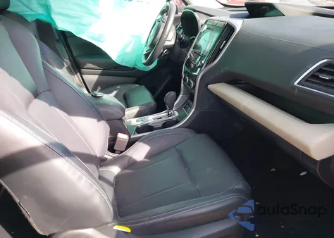 2020 Subaru Ascent Limited z USA, uszkodzony, nr VIN 4S4WMAPD8L3459143